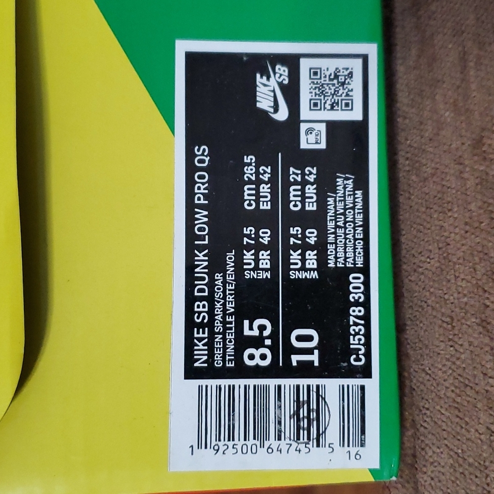 Nike SB Dunk Low Pro QS Grateful Dead Bears Green